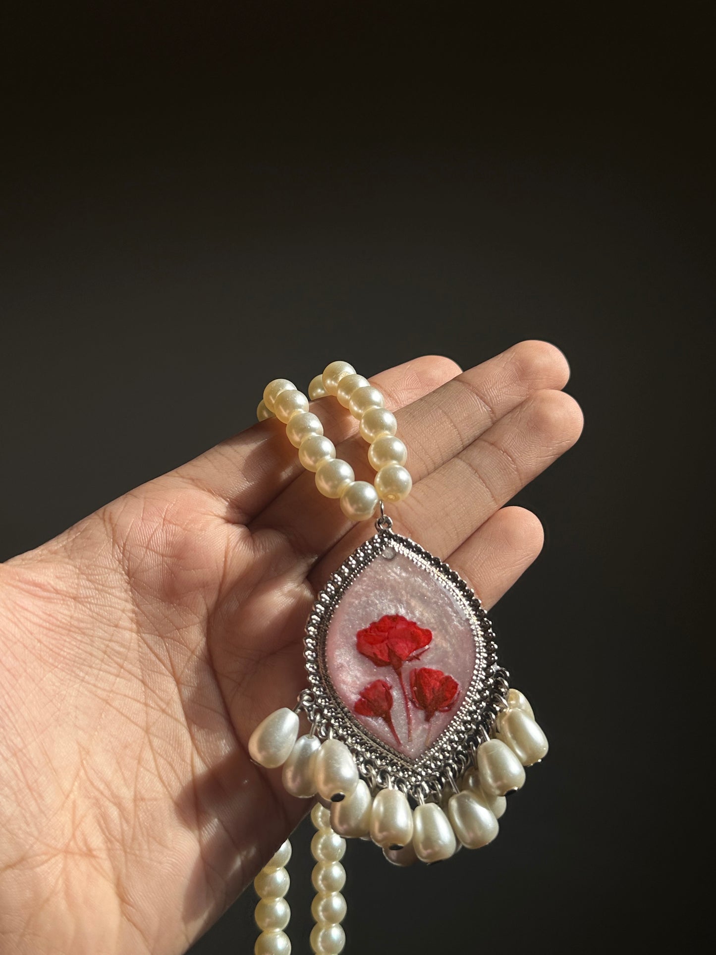Gul e Nazuk Maala