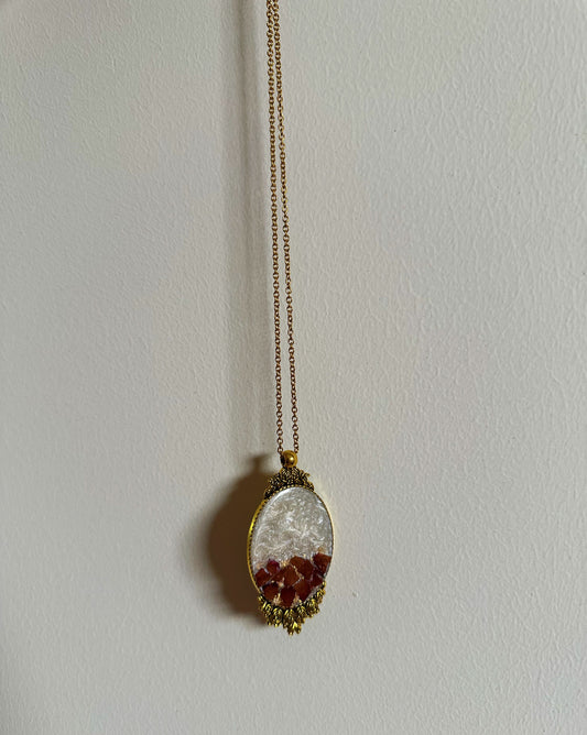Rose petals & Gold Vintage Pendant