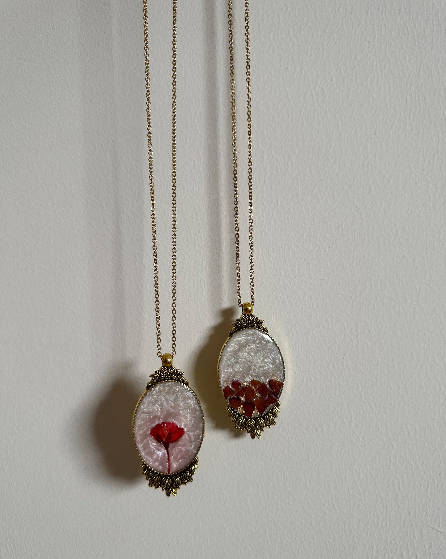 Mini Rose Vintage Pendant