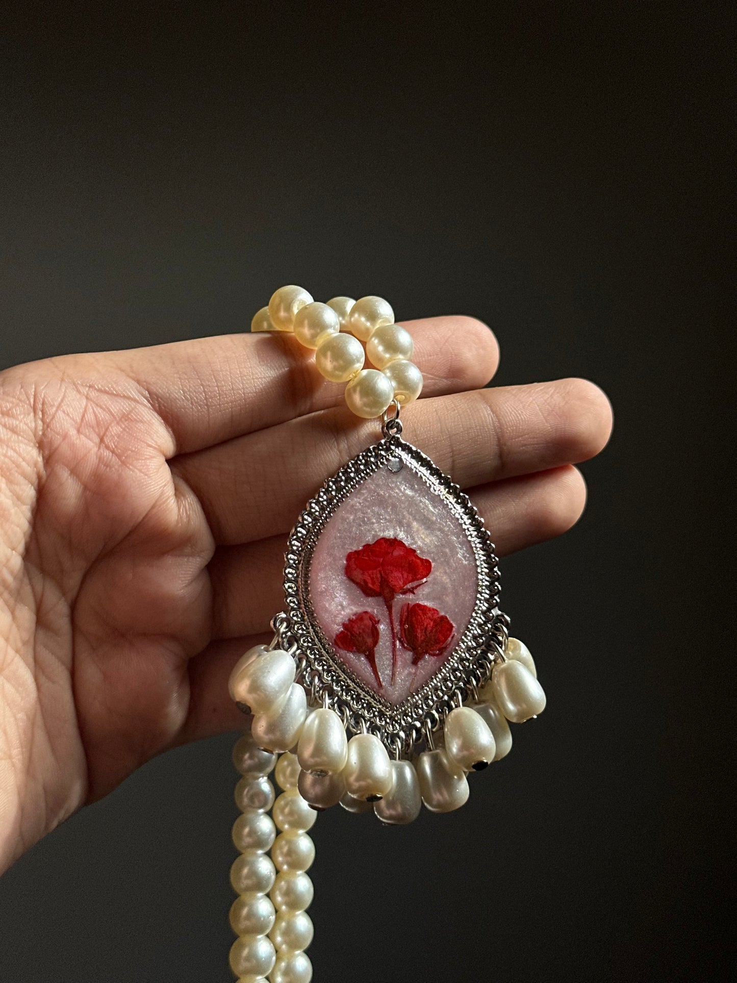 Gul e Nazuk Maala