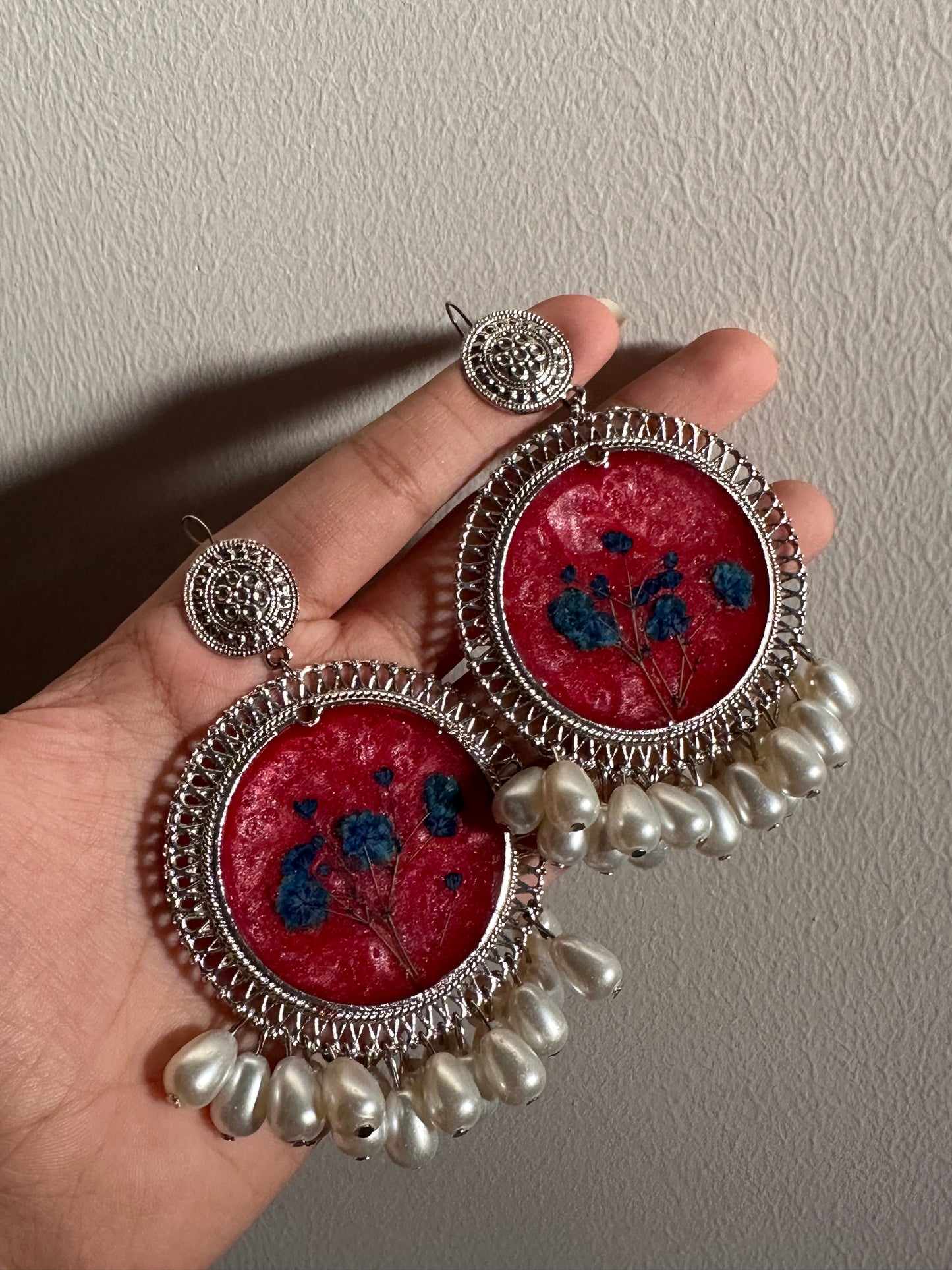 Minza Jhumkay