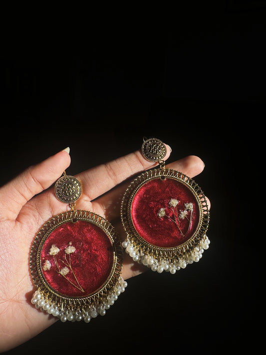 Nazaakat Jhumkay