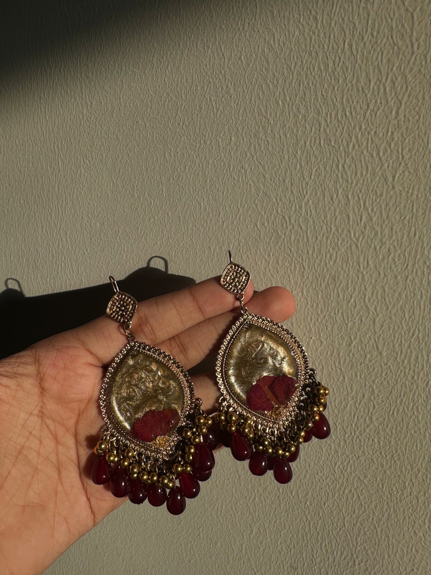 Tuba Jhumkay