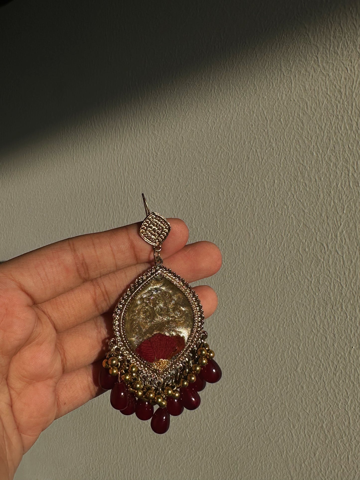 Tuba Jhumkay